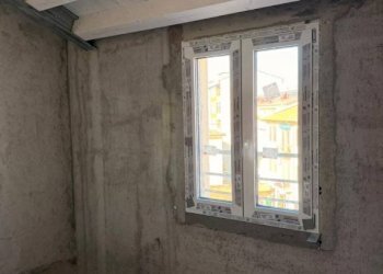 Stanza non arredata - Trilocale viale Antonio Silvani, Bologna (zona Centro Storico) - foto 9