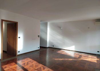 salone doppio - Bilocale corso De Gasperi, 26, Torino (zona Crocetta) - foto 8