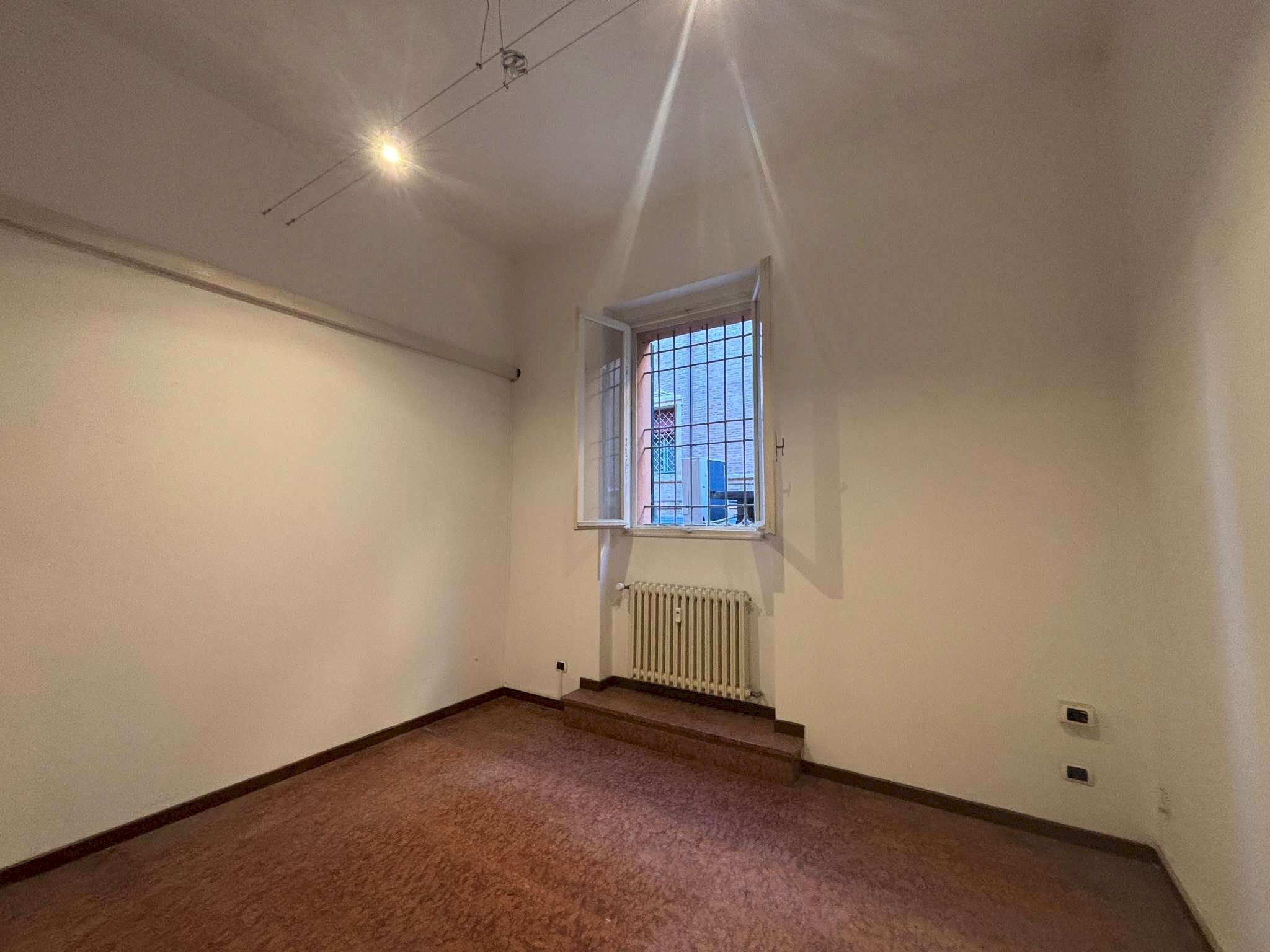 ufficio - Office via Goito, Bologna (neighborhood Centro Storico) - photo 1