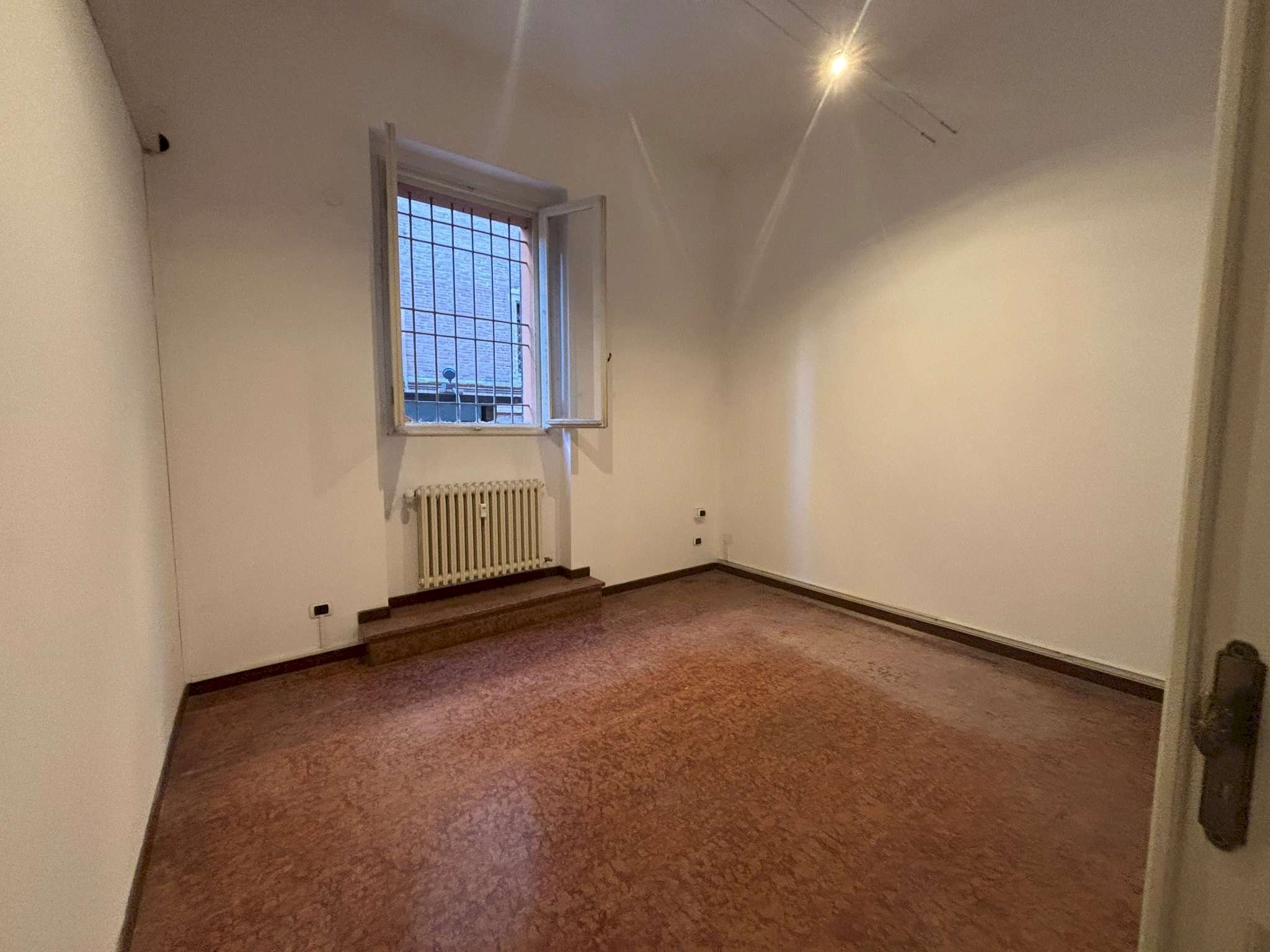 ufficio - Office via Goito, Bologna (neighborhood Centro Storico) - photo 2