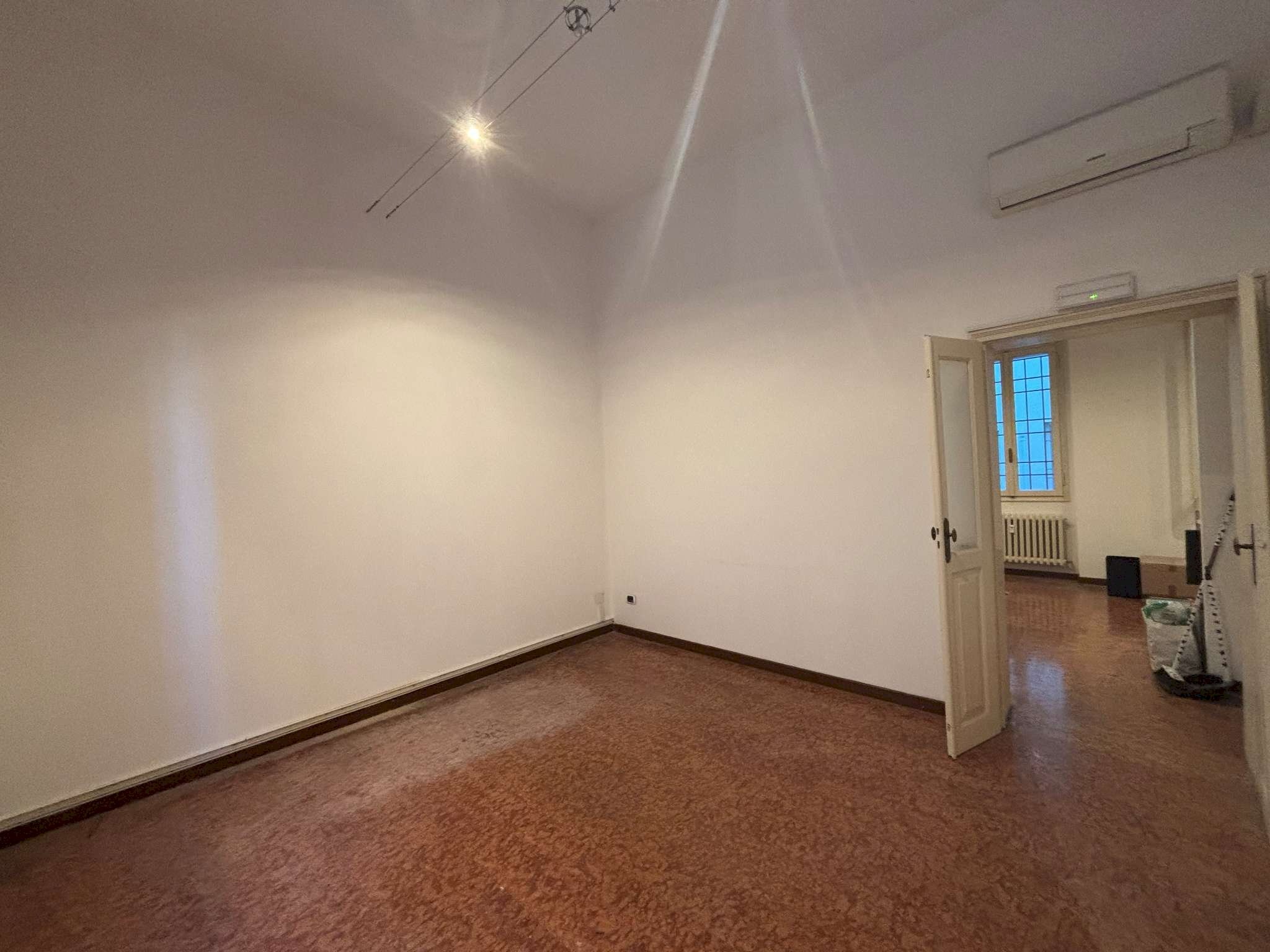 ufficio - Office via Goito, Bologna (neighborhood Centro Storico) - photo 3