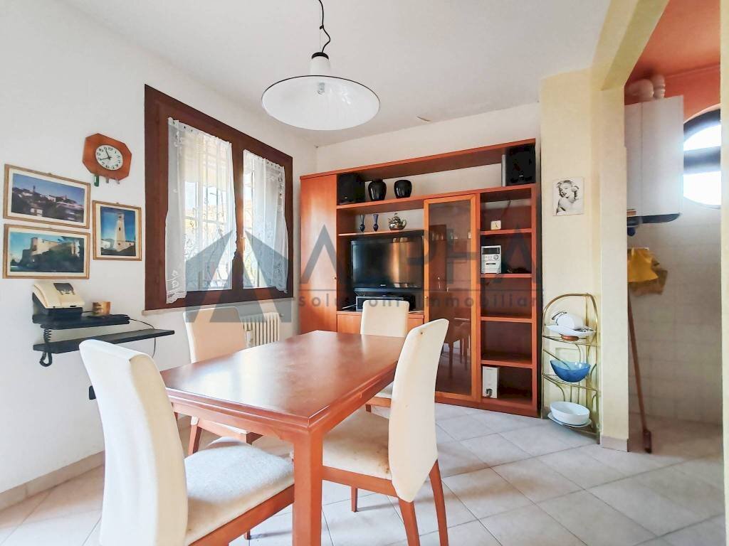 Salone - Bilocale strada Provinciale Santarcangelo Bellaria, Santarcangelo di Romagna - foto 1