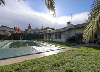 Piscina - Villa via Maccalone, Ravenna (zona Camerlona) - foto 2