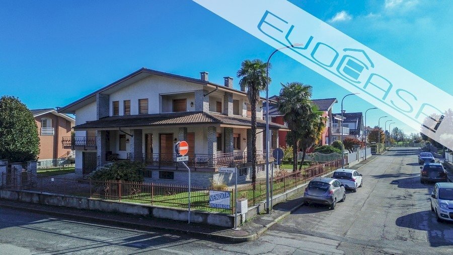 Villa Via Cesare Bollea 2, Bricherasio - foto 2