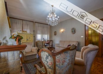 Villa Via Cesare Bollea 2, Bricherasio - photo 8