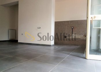 SOGGIORNO + ANGOLO CUCINA - Trilocale Calata Capodichino, Napoli - foto 3