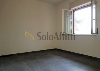 CAMERA DA LETTO - Trilocale Calata Capodichino, Napoli - foto 9