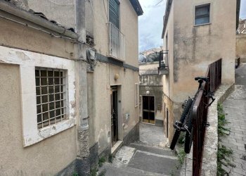 WhatsApp Image 2025-11-18 at 17.47.26 (4).jpeg - Porzione di casa VIA SBALZO, Modica - foto 6