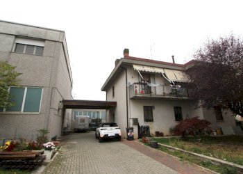 IMG_8440.jpg - Casa indipendente Via Provinciale Est, Valsamoggia - foto 1