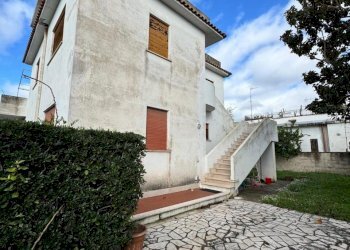 WhatsApp Image 2025-11-19 at 11.28.59 (22).jpeg - Appartamento Viale Alcide de Gasperi 69a, San Felice Circeo - foto 2