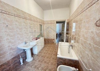 IMG_9099.JPEG - Appartamento Piazza del Popolo 3, Savona - foto 5