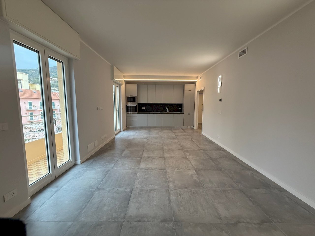 IMG_3910.jpg - Quadrilocale Via Dante, Alassio - foto 2