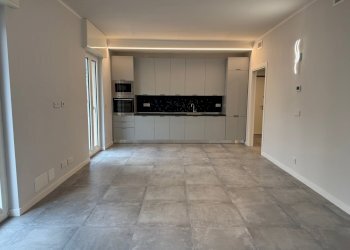 IMG_3911.jpg - Quadrilocale Via Dante, Alassio - foto 1