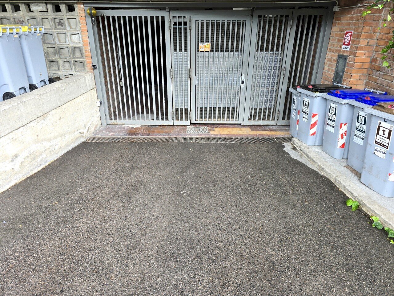 01.jpg - Box Via Quieta, Perugia - foto 1