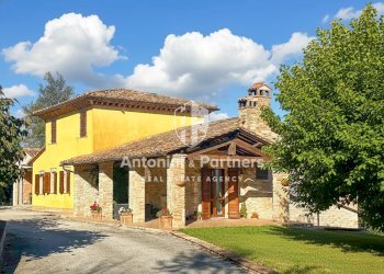 casale i colombi 30.jpg - Casale Frazione Crocefisso, Todi - foto 1