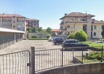 POSTO AUTO - Box Via Dott. L. Rossetti 11, Ciriè - foto 1