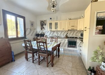 photo_34_2025-11-18_23-29-09.jpg - Villa Via Vecchia Aurelia, Rosignano Marittimo - foto 10