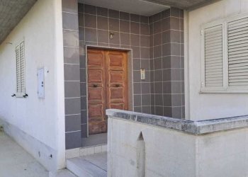 WhatsApp Image 2025-11-14 at 09.32.34 (2).jpeg - Casa indipendente Alanno - foto 4