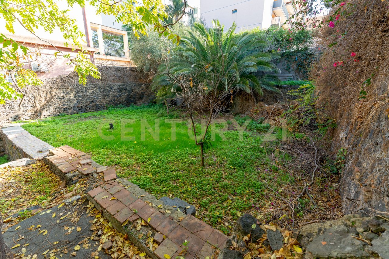 Via Re Martino 212 ct (43).jpg - Villa Via Re Martino 212, Catania - photo 3