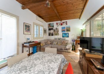 Via Re Martino 212 ct (51).jpg - Villa Via Re Martino 212, Catania - foto 30