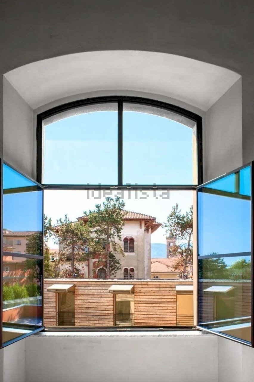 PHOTO-2025-11-14-11-41-33.jpg - Loft Sarzana - foto 2