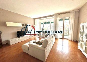 SALA - Appartamento Viale Fabbricotti 106, Livorno - foto 1