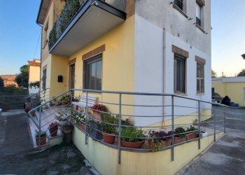 scivolo disabili - Appartamento Ostra - foto 3