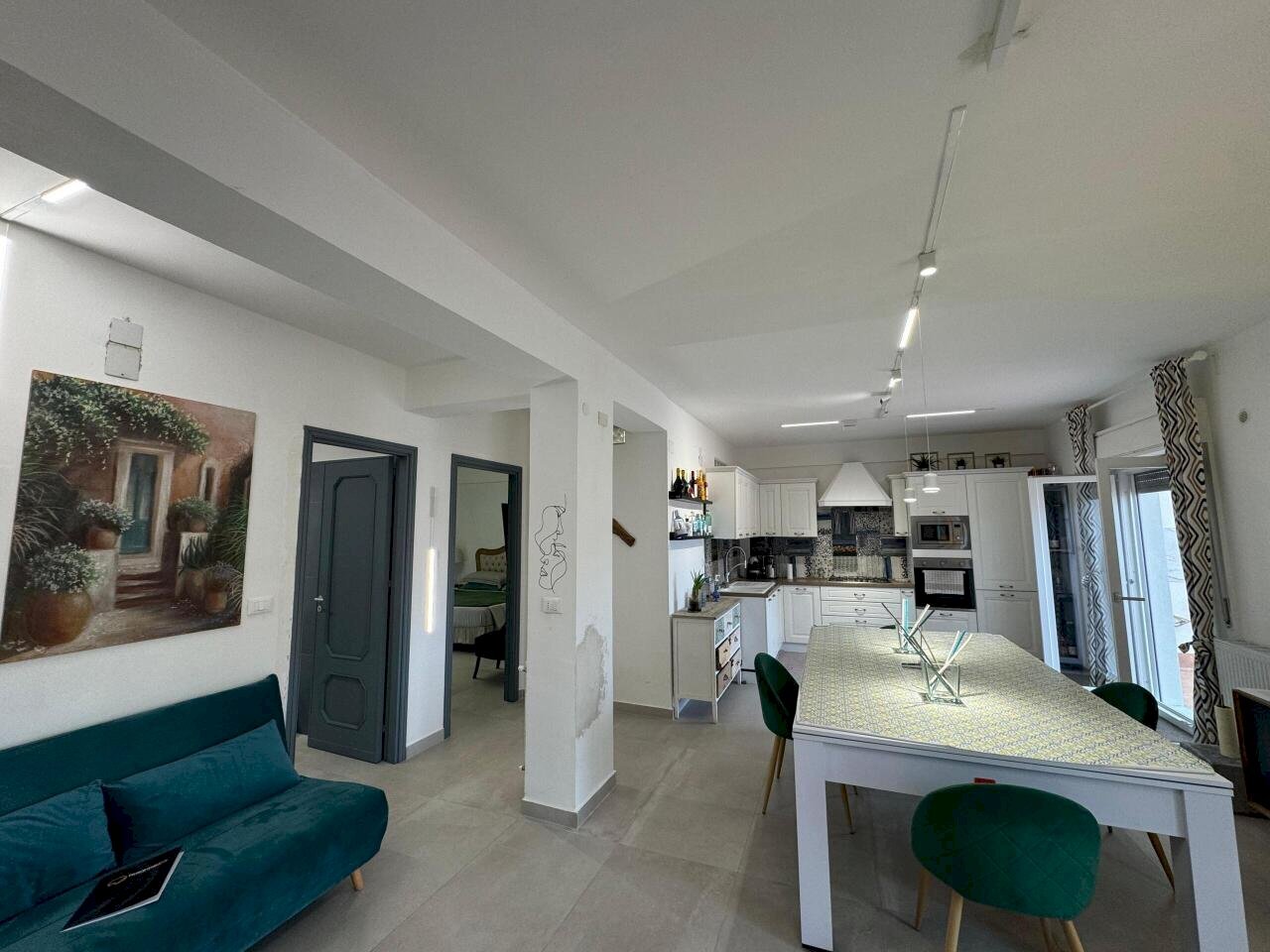 1ad1ec27-ff05-4b06-9a11-a6181b800b53.jpg - Quadrilocale via bernardino d'ucria, Palermo - foto 3