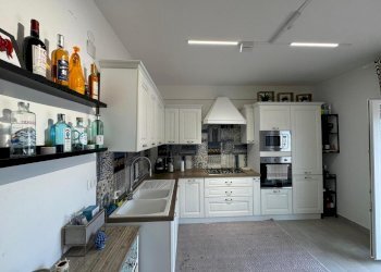 16d8cf57-d9a8-4b2f-b539-29ff0c8e37c6.jpg - Quadrilocale via bernardino d'ucria, Palermo - foto 5