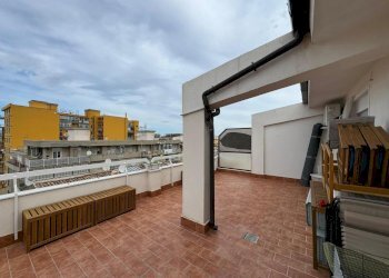 8e71d48a-8673-49fb-8a40-d8a53bd55151.jpg - Quadrilocale via bernardino d'ucria, Palermo - foto 26