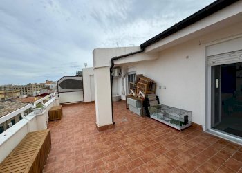 072f79d9-6b97-4aeb-8cc3-713222b43d01.jpg - Quadrilocale via bernardino d'ucria, Palermo - foto 30