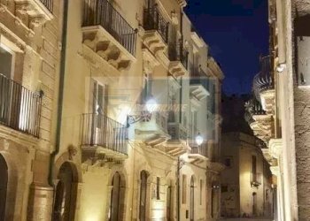 One-room apartment Via Vincenzo Mirabella, Siracusa - photo 11