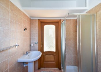 Apartment Sant'Ambrogio di Torino - photo 36