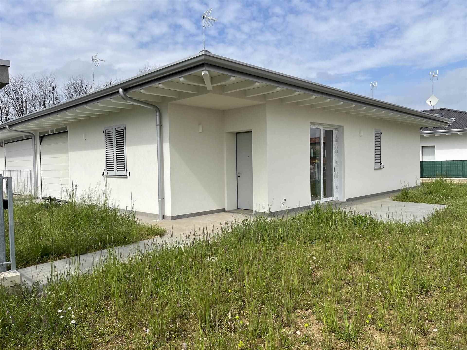 Semi-detached Villa Treviglio - photo 1