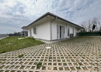 Semi-detached Villa Treviglio - photo 32