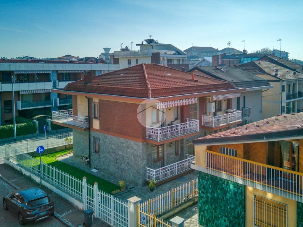 Villa Via Giosuè Carducci, Collegno - foto 2