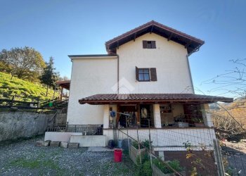 Villa Via Timossi Giuseppe, Serra Riccò - foto 1