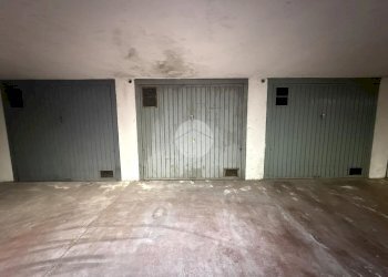 Box Via Chabod, Ivrea - foto 9