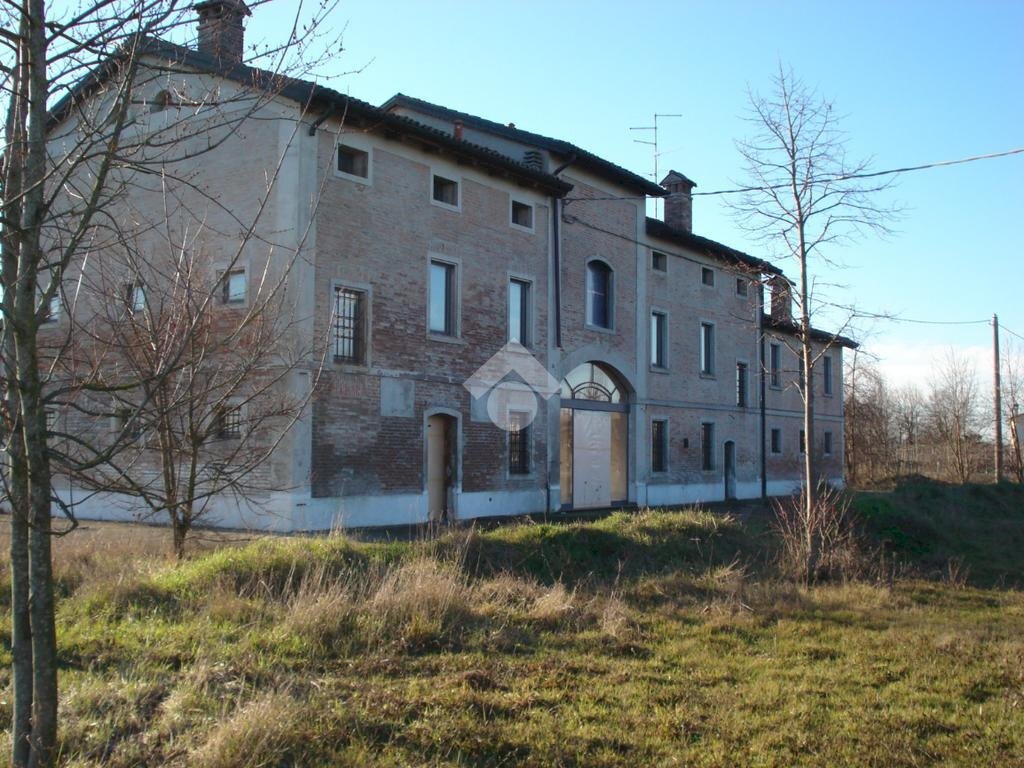 Three-family Villa Ss 468 Motta, Carpi - photo 3