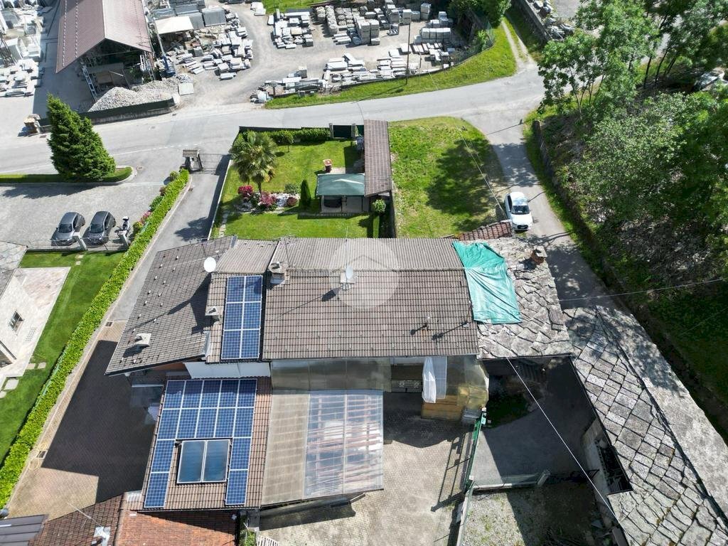Semi-detached house Via Montebracco, Barge - photo 2