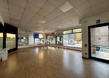 Foto 3 - Locale Commerciale VIA STRAELLE SAN PIETRO
12/H, Camposampiero - foto 3