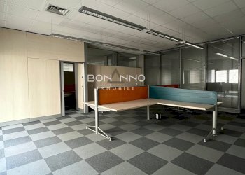 Foto 8 - Office Via Del Lavoro
 
16, Vedelago - photo 8