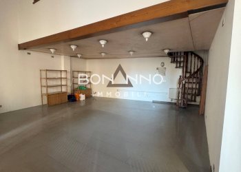 Foto 1 - Commercial Premises Corso XXIX APRILE, Castelfranco Veneto - photo 1