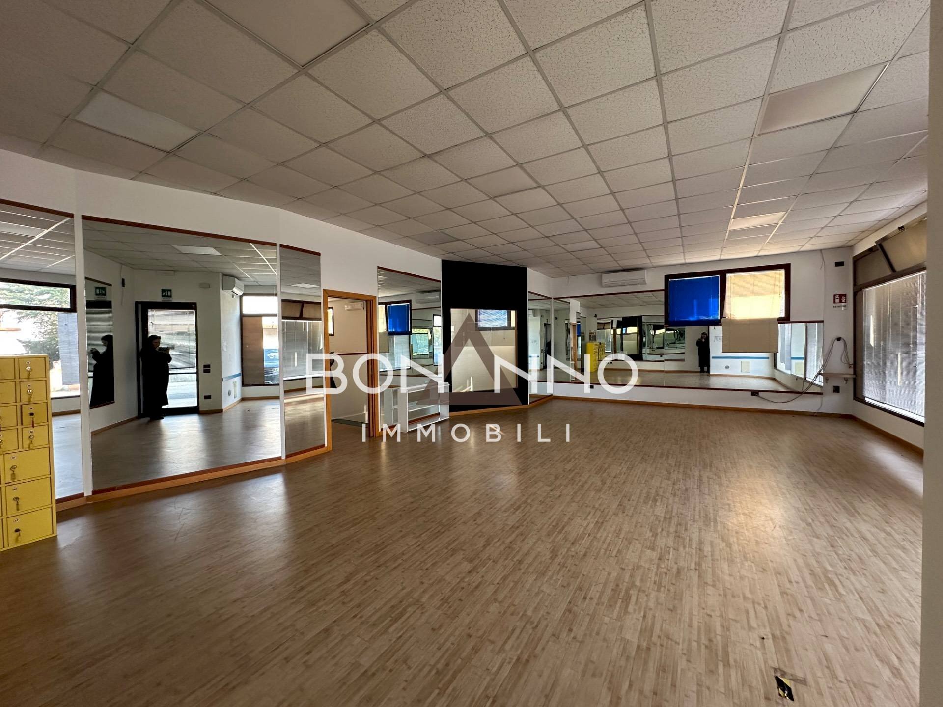 Foto 2 - Locale Commerciale VIA STRAELLE SAN PIETRO
12/H, Camposampiero - foto 2