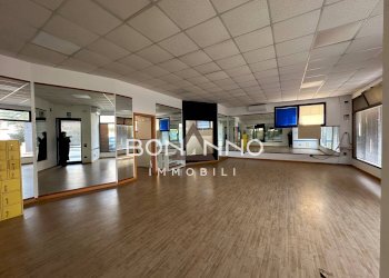 Foto 2 - Locale Commerciale VIA STRAELLE SAN PIETRO
 
12/H, Camposampiero - foto 2