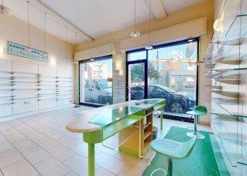 Foto 12 - Locale Commerciale Via Eligio Porcu, Quartu Sant'Elena - foto 12