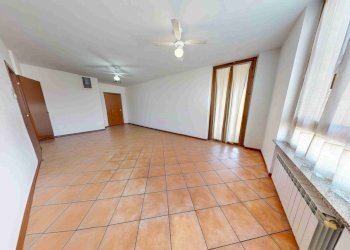 Foto 2 - Trilocale via carlo Rossini, Tradate - foto 2