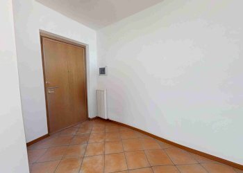 Foto 3 - Trilocale via carlo Rossini, Tradate - foto 3