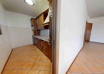 Foto 10 - Trilocale via carlo Rossini, Tradate - foto 10