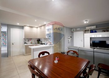 Sala da pranzo - Appartamento Via Papalia
 
50, Conversano - foto 4